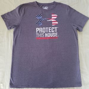 Boy's Under Armour t-shirt. YXL